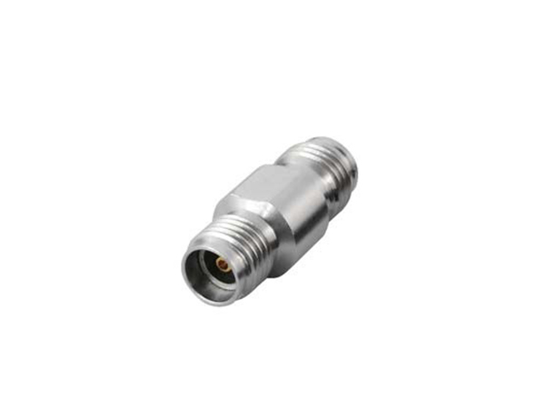 3.5 Female to 3.5 Female Straight Adapter